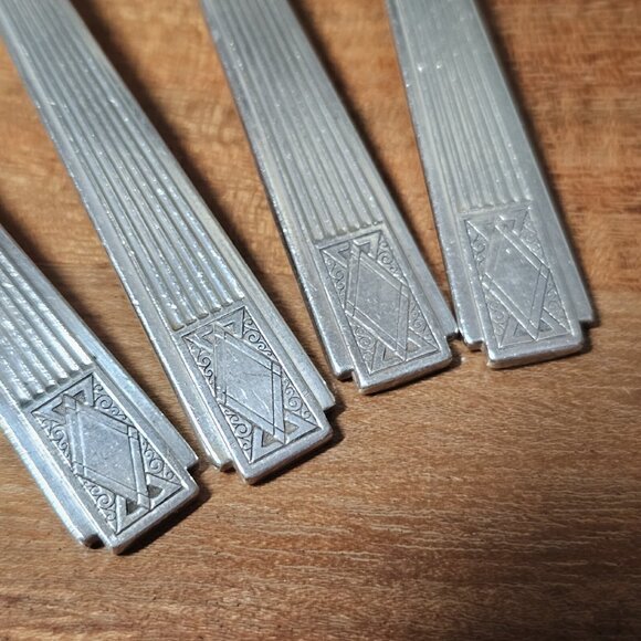 4 Oneida Community Silverplate Noblesse Spoons 6" no monogram 1930s Art Deco - Picture 5 of 12